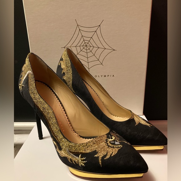 ✨HOST PICK x5✨CHARLOTTE OLYMPIA Auspicious Debbie Dragon Pump sz39✨HOST PICK x5✨ - Picture 2 of 6